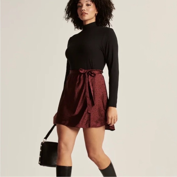 Abercrombie & Fitch Dresses & Skirts - Abercrombie Satin Faux Wrap Maroon Burgundy Skirt
